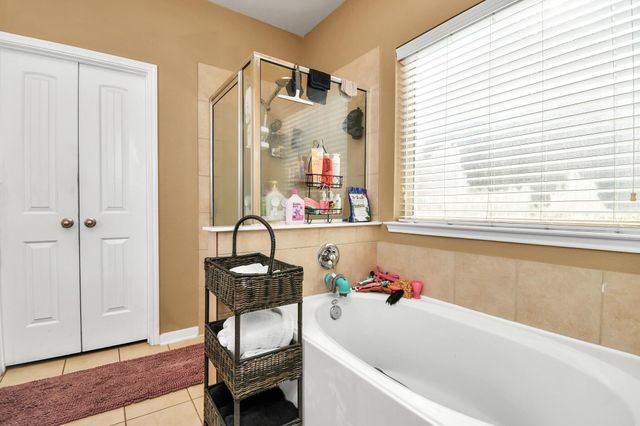 427 Heatherton Hill Drive, Rosenberg, TX 77469