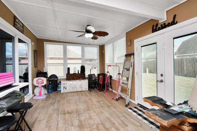 427 Heatherton Hill Drive, Rosenberg, TX 77469