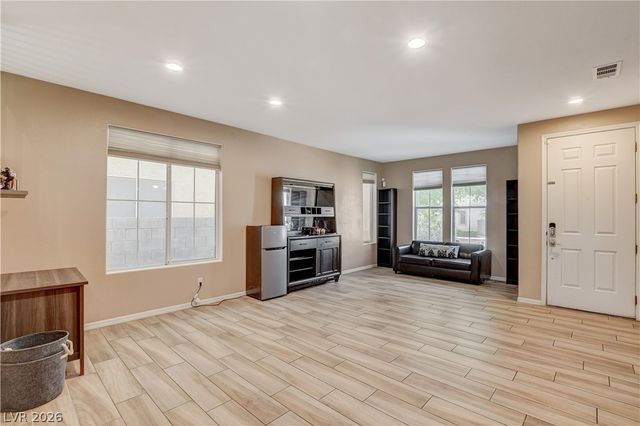 2324 Tedesca Drive, Henderson, NV 89052