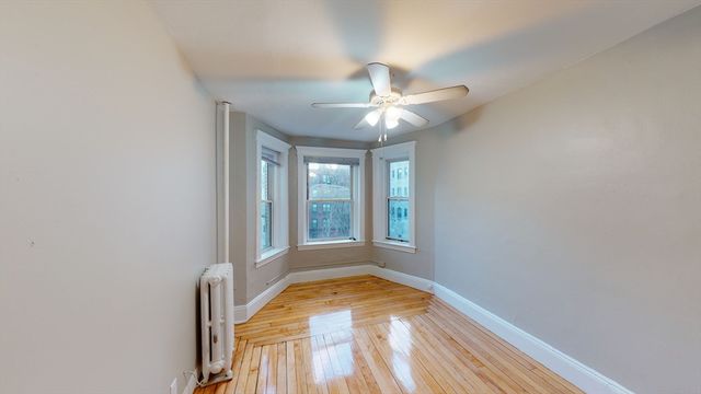 65 Burbank 21, Boston, MA 02115