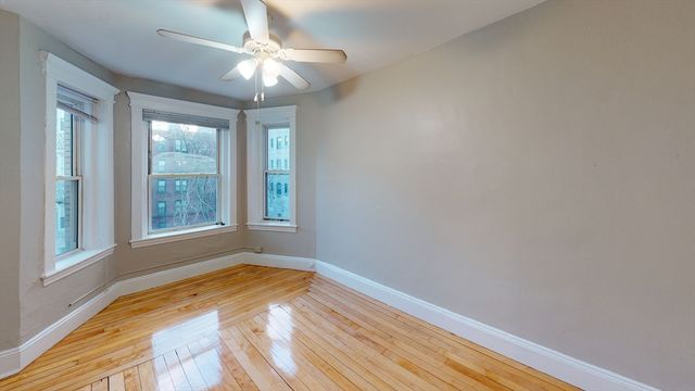 65 Burbank 21, Boston, MA 02115