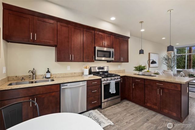 8517 7th Avenue S, Seattle, WA 98108