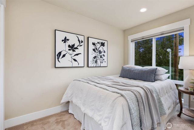 8517 7th Avenue S, Seattle, WA 98108