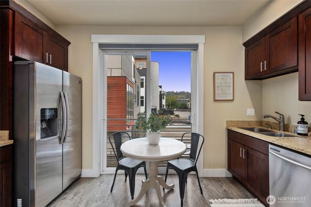 8517 7th Avenue S, Seattle, WA 98108