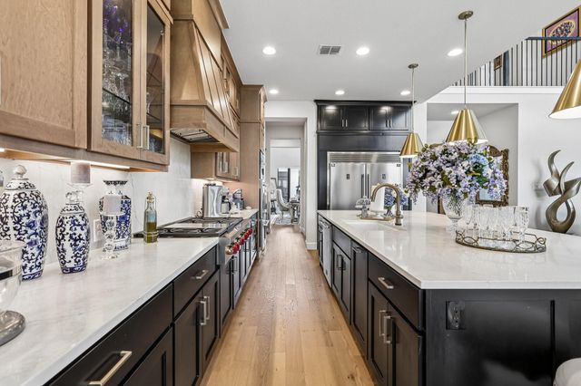 10007 Regal Mist Drive, Missouri City, TX 77459