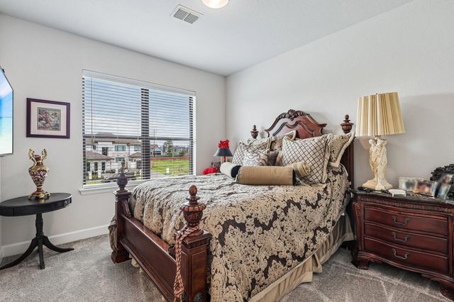 10007 Regal Mist Drive, Missouri City, TX 77459