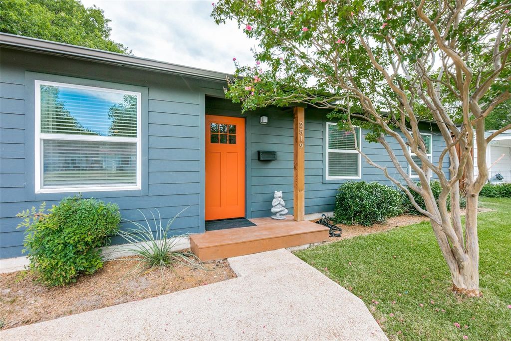 2519 Province Lane, Dallas, TX 75228