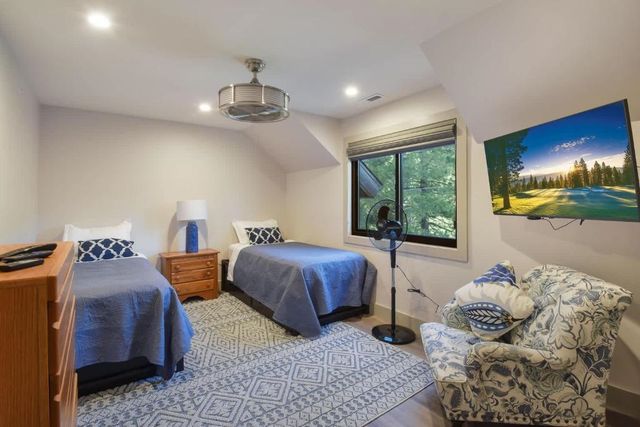 1163 Statford Way, Tahoe Vista, CA 96148