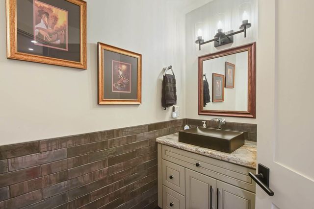 1163 Statford Way, Tahoe Vista, CA 96148