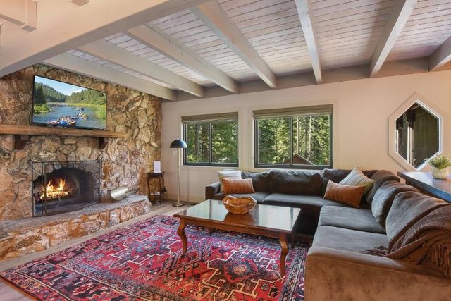 1163 Statford Way, Tahoe Vista, CA 96148