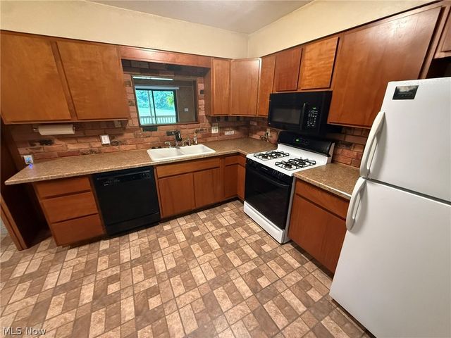 980 Killinger Road, Clinton, OH 44216