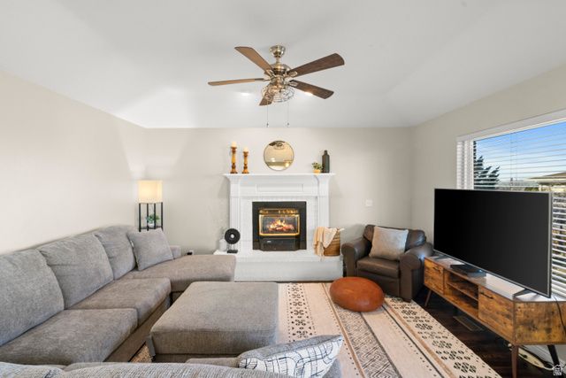 1127 N 3150 E, Layton, UT 84040