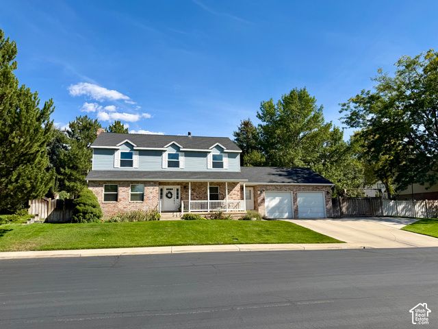 822 E SKYLARK DR, Spanish Fork, UT 84660