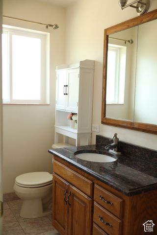 822 E SKYLARK DR, Spanish Fork, UT 84660