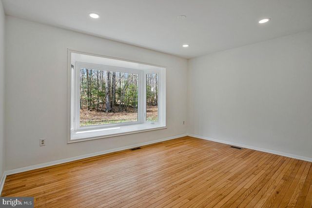 4200 HENRY CT, Saint Leonard, MD 20685