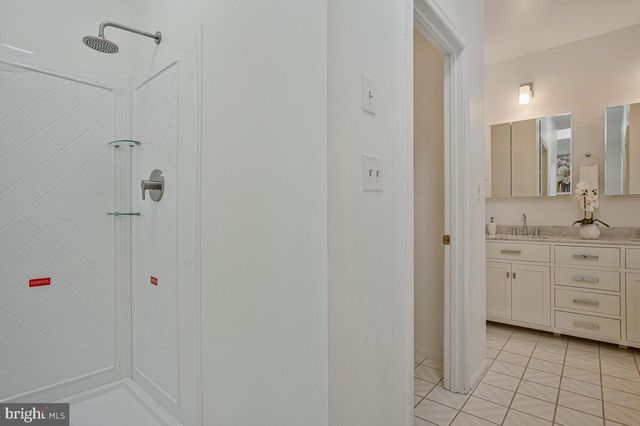 4200 HENRY CT, Saint Leonard, MD 20685