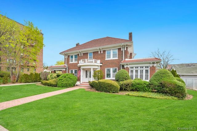 88-35 193rd Street, Hollis, NY 11423