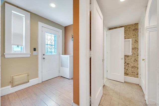 88-35 193rd Street, Hollis, NY 11423