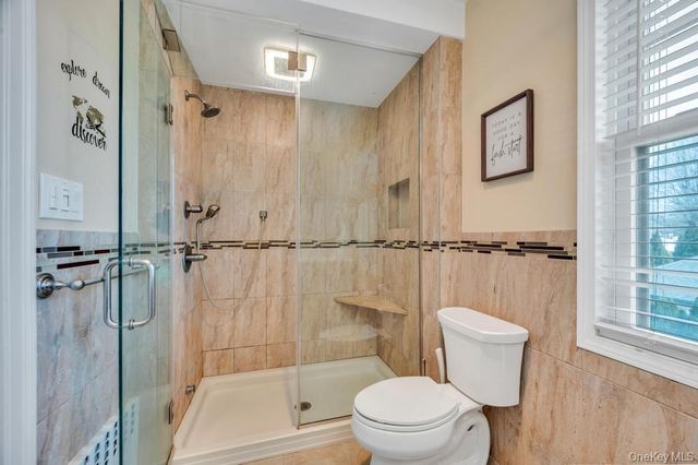 88-35 193rd Street, Hollis, NY 11423
