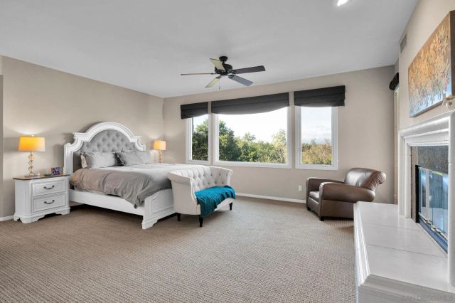 15992 S Woodson Dr, Ramona, CA 92065