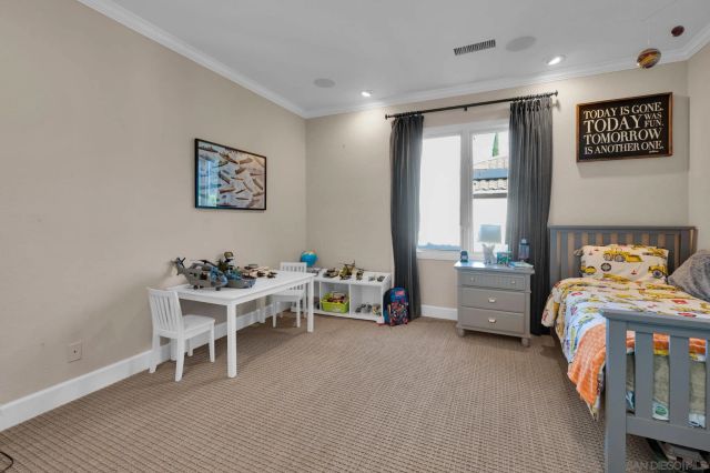 15992 S Woodson Dr, Ramona, CA 92065