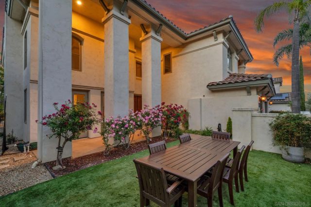 15992 S Woodson Dr, Ramona, CA 92065