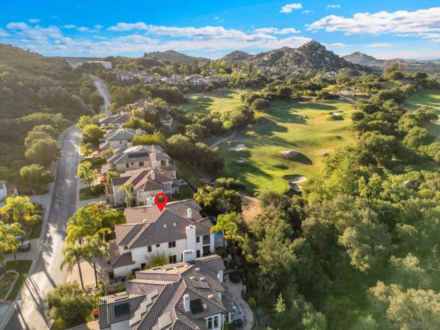 15992 S Woodson Dr, Ramona, CA 92065