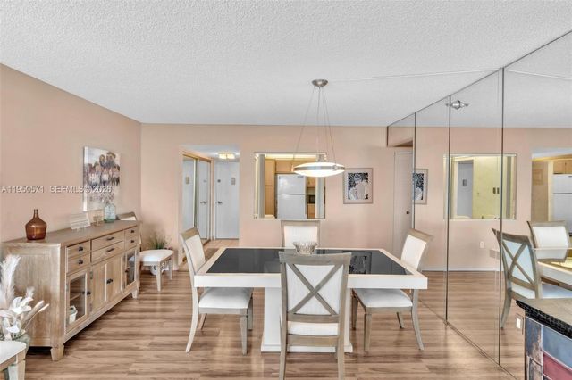 20505 E Country Club Dr 1533, Aventura, FL 33180