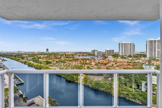 20505 E Country Club Dr 1533, Aventura, FL 33180