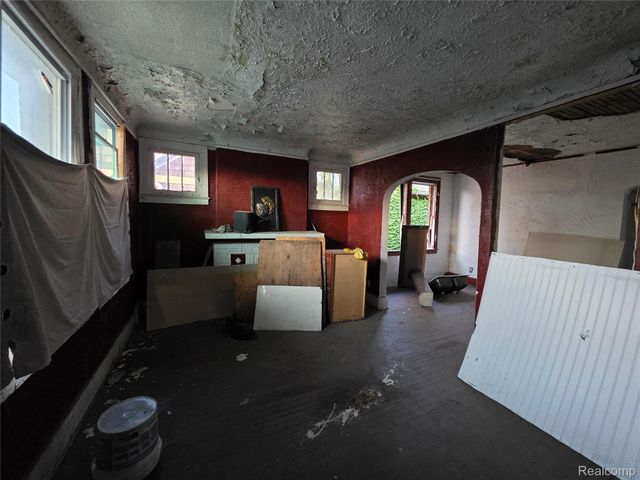 3337 Kendall Street, Detroit, MI 48238