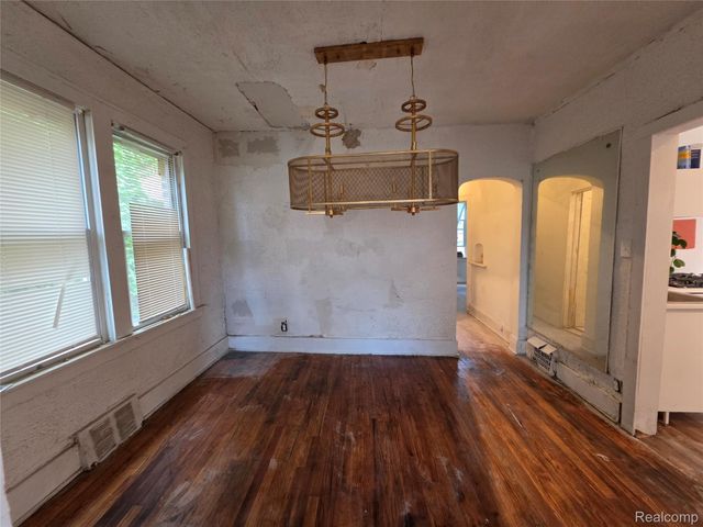 3337 Kendall Street, Detroit, MI 48238
