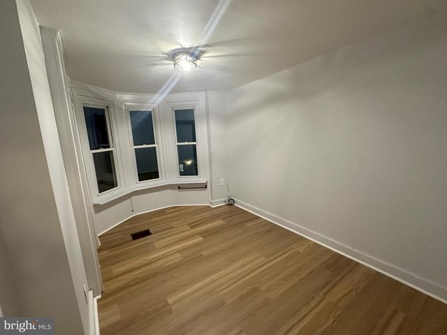 1725 N LAMBERT ST, Philadelphia, PA 19121
