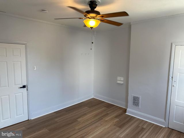 1725 N LAMBERT ST, Philadelphia, PA 19121