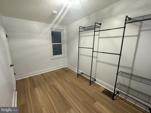 1725 N LAMBERT ST, Philadelphia, PA 19121