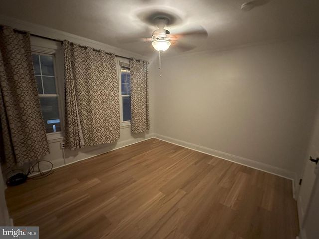 1725 N LAMBERT ST, Philadelphia, PA 19121