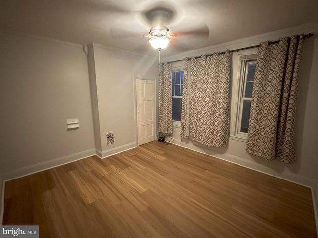 1725 N LAMBERT ST, Philadelphia, PA 19121