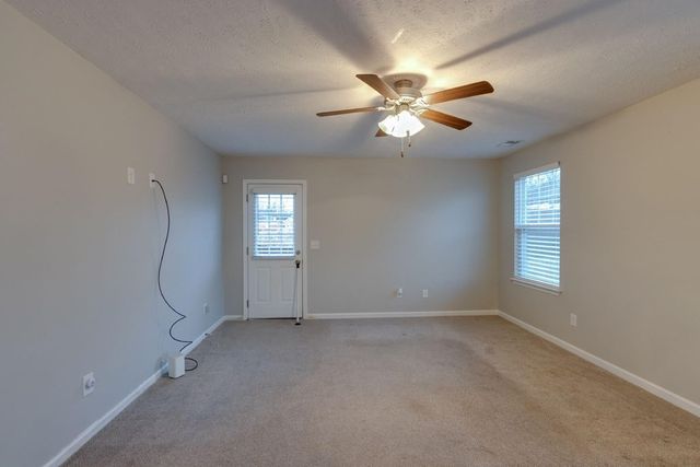 303 Amit St, La Vergne, TN 37086