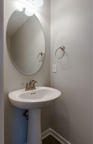 303 Amit St, La Vergne, TN 37086