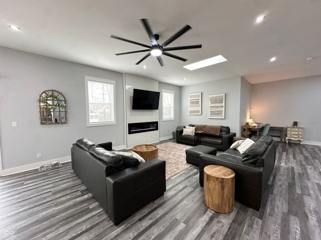 378 Mill Springs, Fillmore, IN 46128