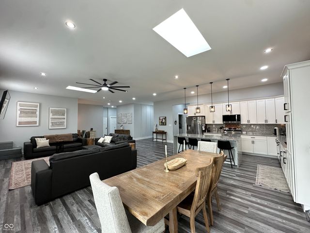 378 Mill Springs, Fillmore, IN 46128