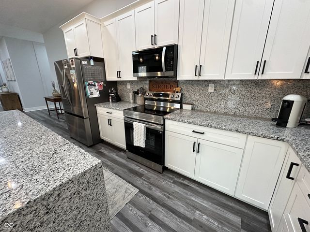 378 Mill Springs, Fillmore, IN 46128