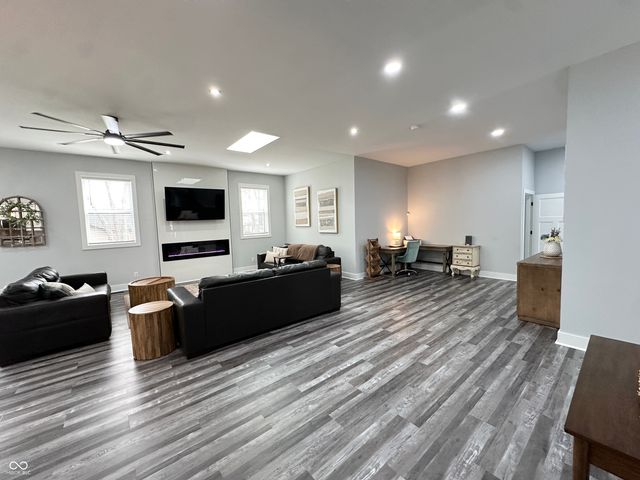 378 Mill Springs, Fillmore, IN 46128