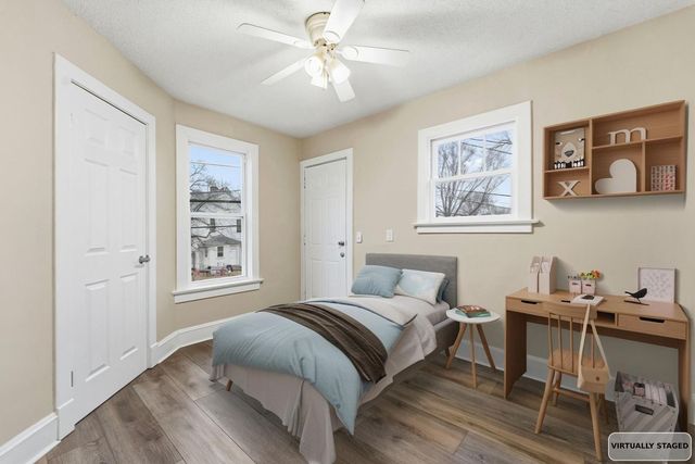 1320 Grand Avenue, Davenport, IA 52803