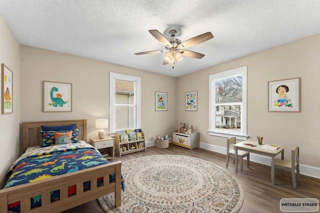 1320 Grand Avenue, Davenport, IA 52803