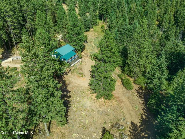 16154 N Smith AVE, Hauser, ID 83854