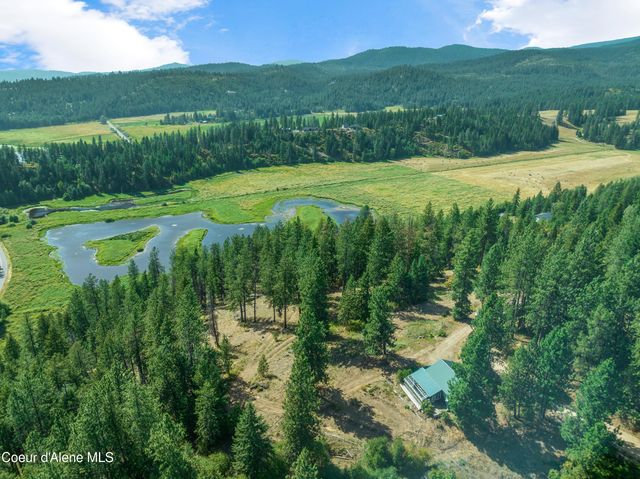 16154 N Smith AVE, Hauser, ID 83854