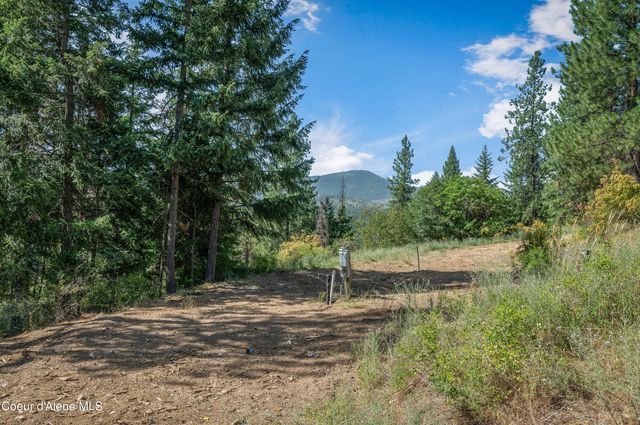 16154 N Smith AVE, Hauser, ID 83854