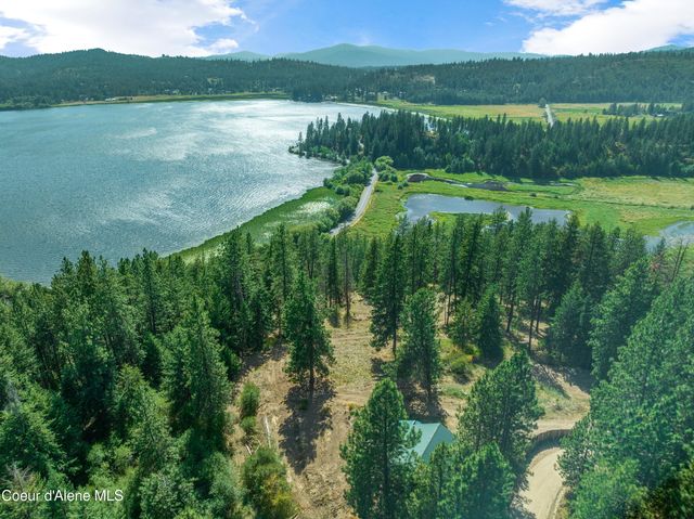 16154 N Smith AVE, Hauser, ID 83854