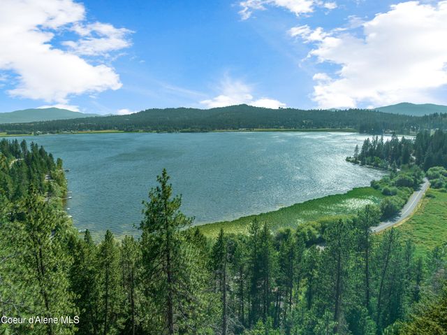 16154 N Smith AVE, Hauser, ID 83854