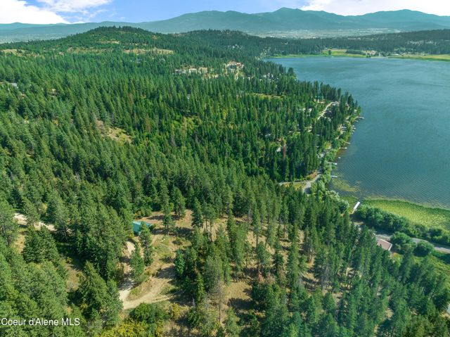 16154 N Smith AVE, Hauser, ID 83854
